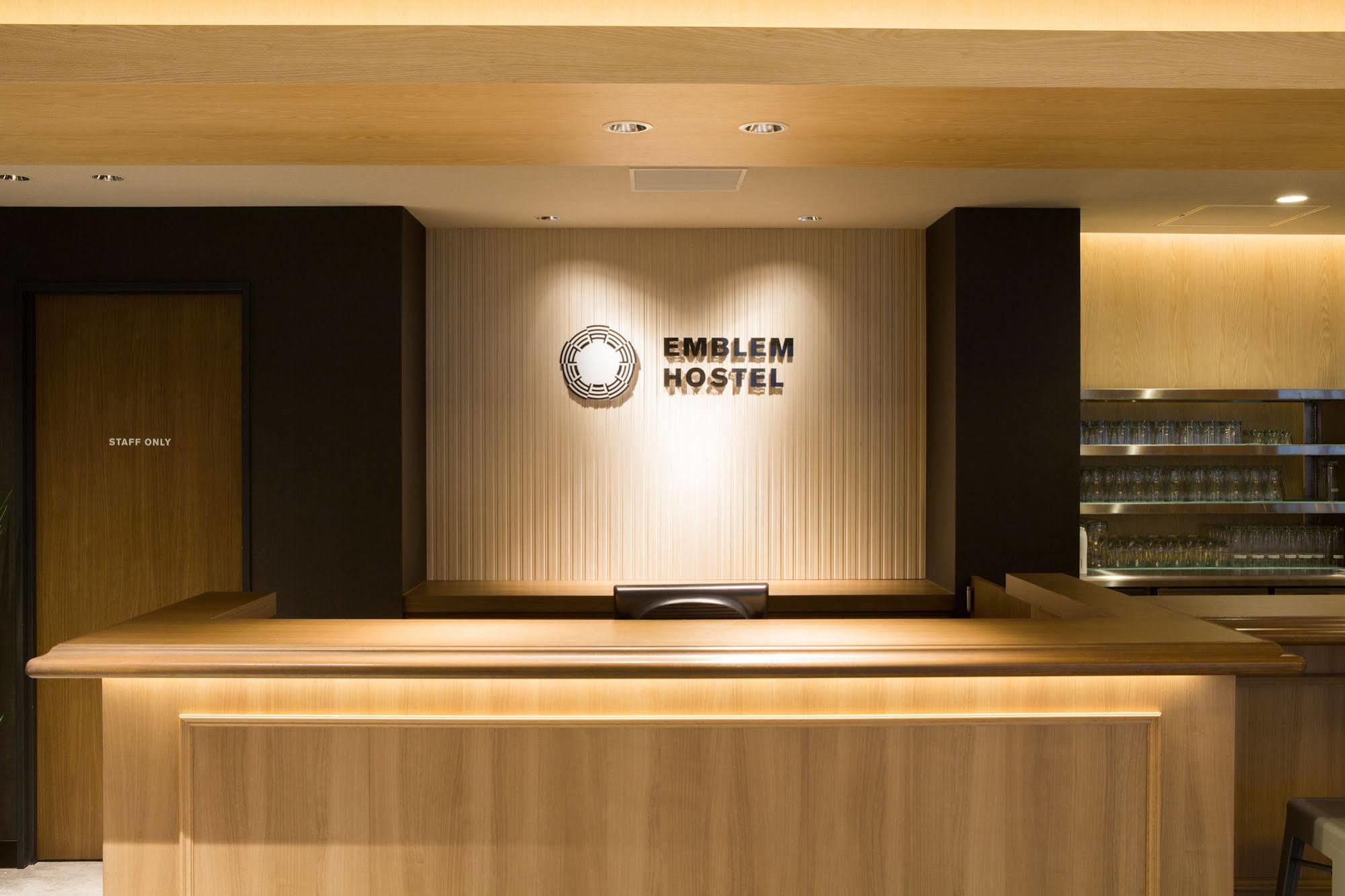 Emblem Hostel Nishiarai Tokyo Esterno foto